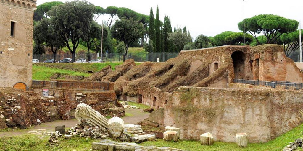 Circo Massimo e torre della Moletta