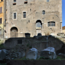 Albergo della Catena (facciata) Albergo della Catena (facciata)