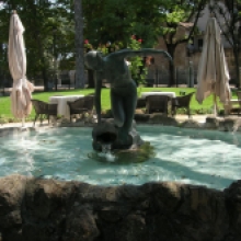 Passeggiata del Pincio, la fontana dell’Anfora di Amleto Cataldi Passeggiata del Pincio, la fontana dell’Anfora di Amleto Cataldi