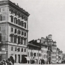 La chiesa di S.Omobonio prima delle demolizioni in una foto d’epoca La chiesa di S.Omobonio prima delle demolizioni in una foto d’epoca