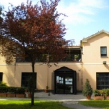 Foto Villa Leopardi, la biblioteca comunale Foto Villa Leopardi, la biblioteca comunale